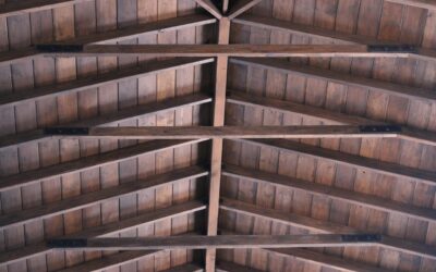 Traitement poutre et charpente : méthodes, prix et protections.